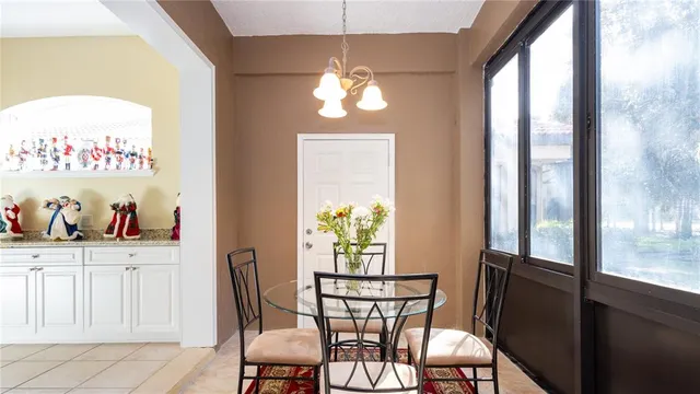 $370,000 | 25921 San Rafael Court, Howey-in-the-Hills, FL 34737