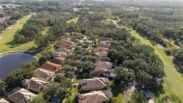 $370,000 | 25921 San Rafael Court, Howey-in-the-Hills, FL 34737