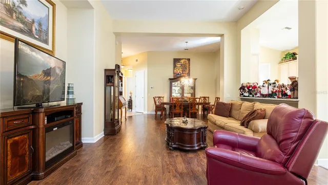 $370,000 | 25921 San Rafael Court, Howey-in-the-Hills, FL 34737