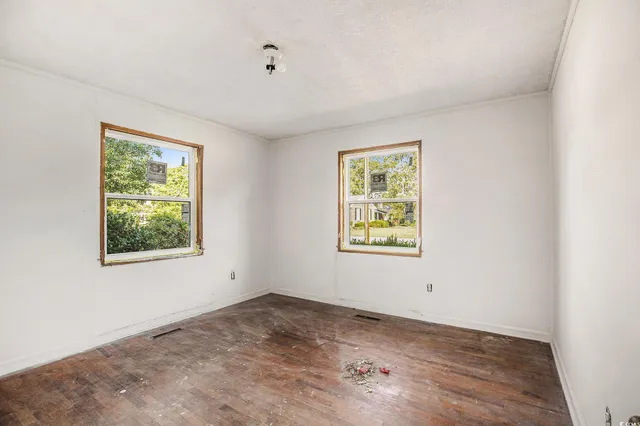 $83,499 | 307 East Lloyd Street, Mullins, SC 29574