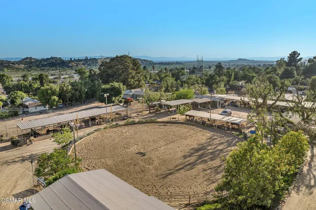 a view of a terrace with sitting area