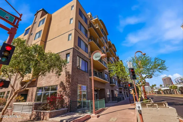 $1,445 | 2302 North Central Avenue, Unit 215, Phoenix, AZ 85004