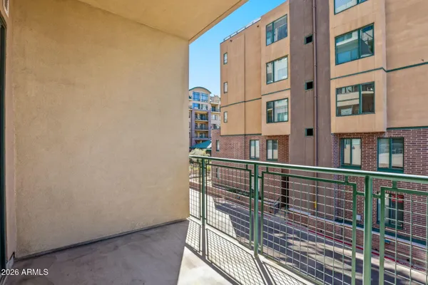 $1,445 | 2302 North Central Avenue, Unit 215, Phoenix, AZ 85004