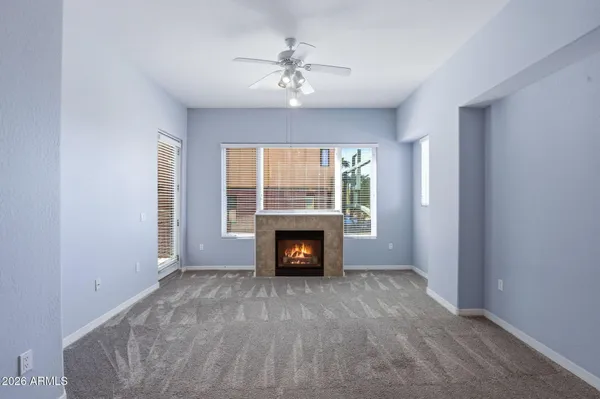 $1,445 | 2302 North Central Avenue, Unit 215, Phoenix, AZ 85004