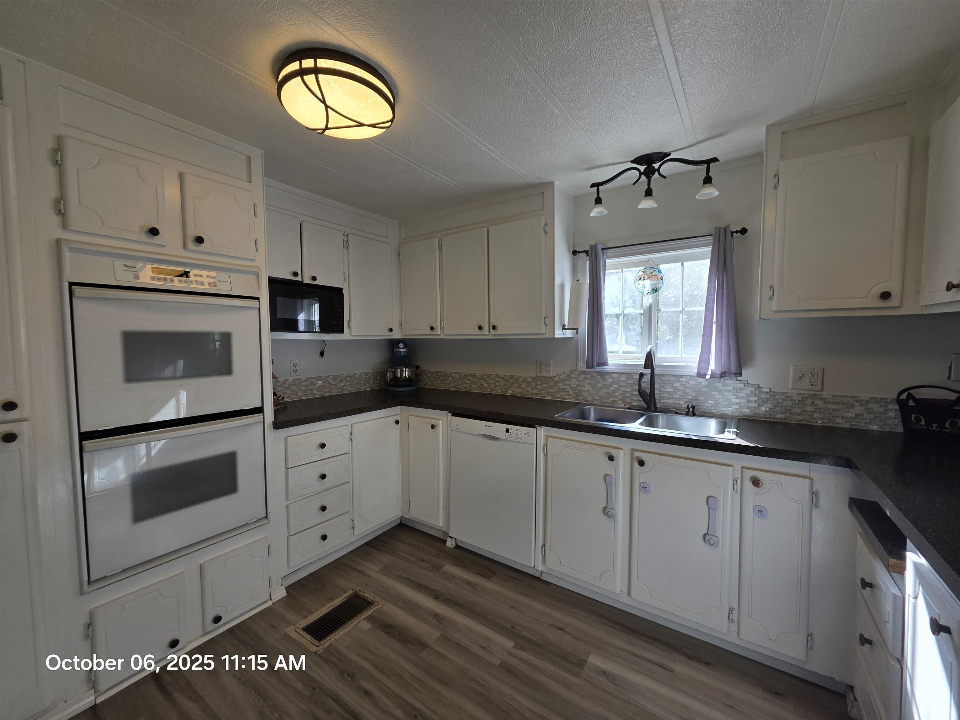208 Cleveland Street Garfield, WA 99130 - Photo 2 of 28 Gallery Image 2