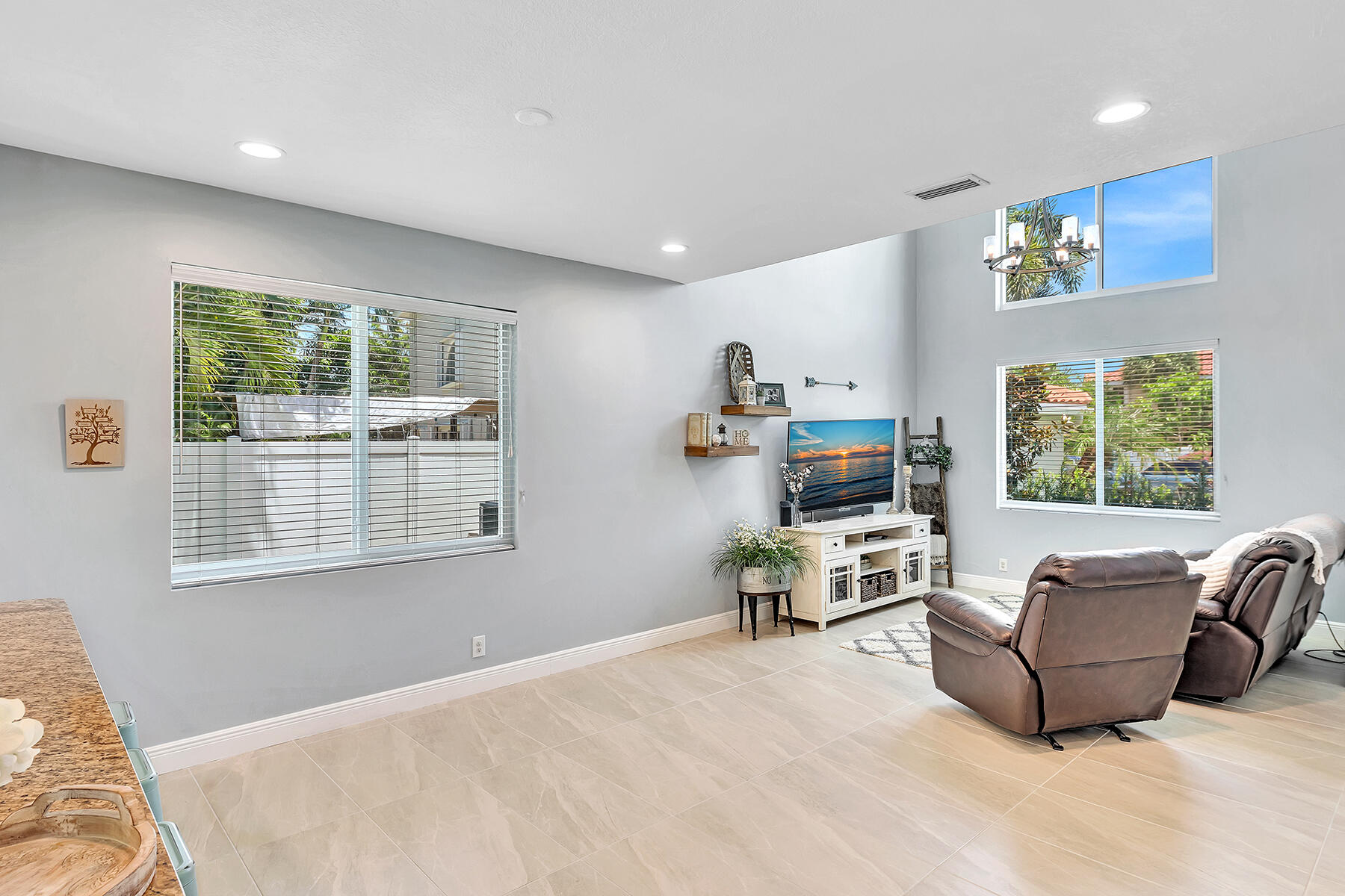 22464 Overture Circle Boca Raton, FL 33428 - Photo 31 of 70 Family Room off Kitchen