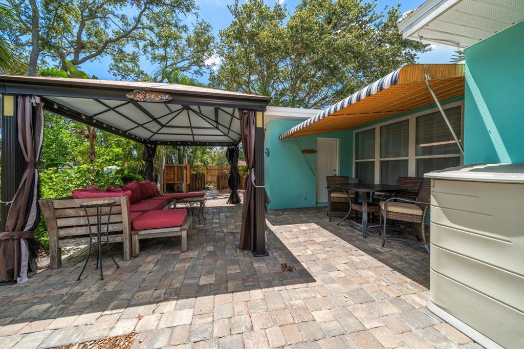 301 Cevera Road Dunedin, FL 34698 - Photo 25 of 33