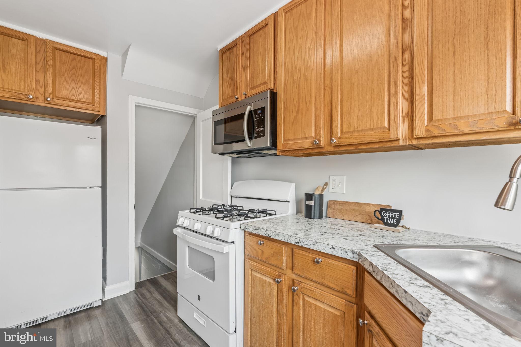 355 Grovethorn Road Middle River, MD 21220 - Photo 11 of 28