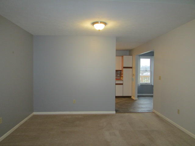 473 Ridgeview Circle East Springfield, OH 45504 - Photo 6 of 19 Gallery Image 6