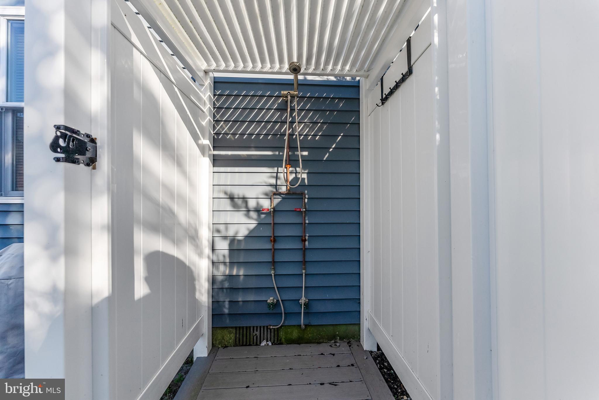 12 Lighthouse Drive, Unit A Brigantine, NJ 08203 - Photo 26 of 32 a view of entryway