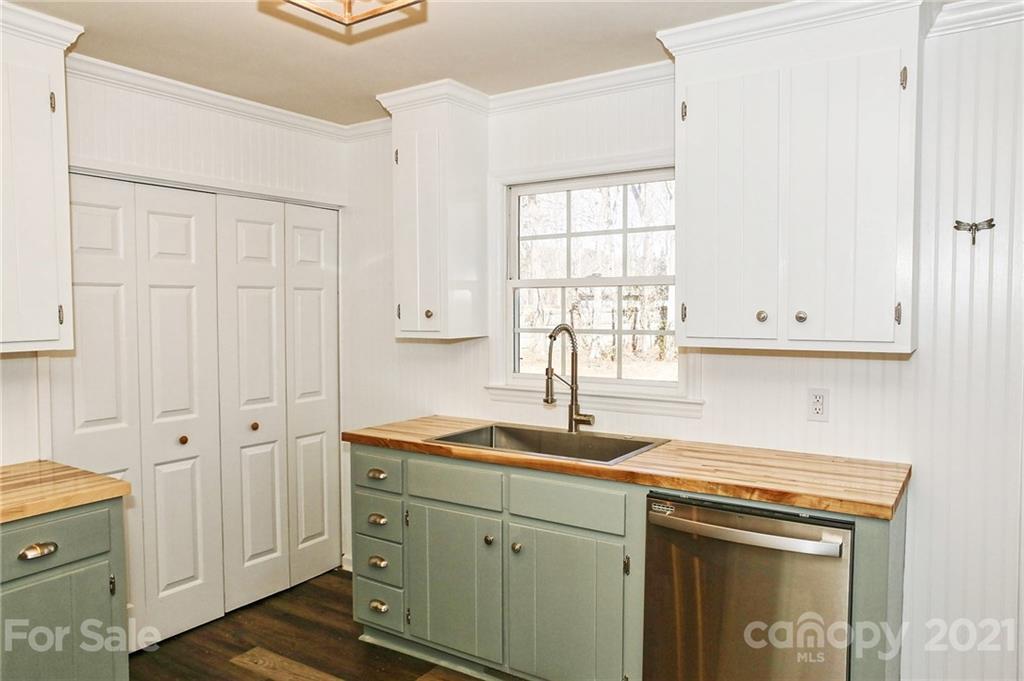 4040 Mellon Road Matthews, NC 28104 - Photo 8 of 38 Gallery Image 8