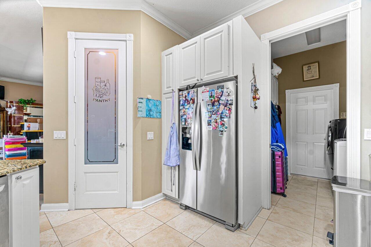 7580 Red River Road West Palm Beach, FL 33411 - Photo 12 of 69 a view of a hallway with closet and entryway