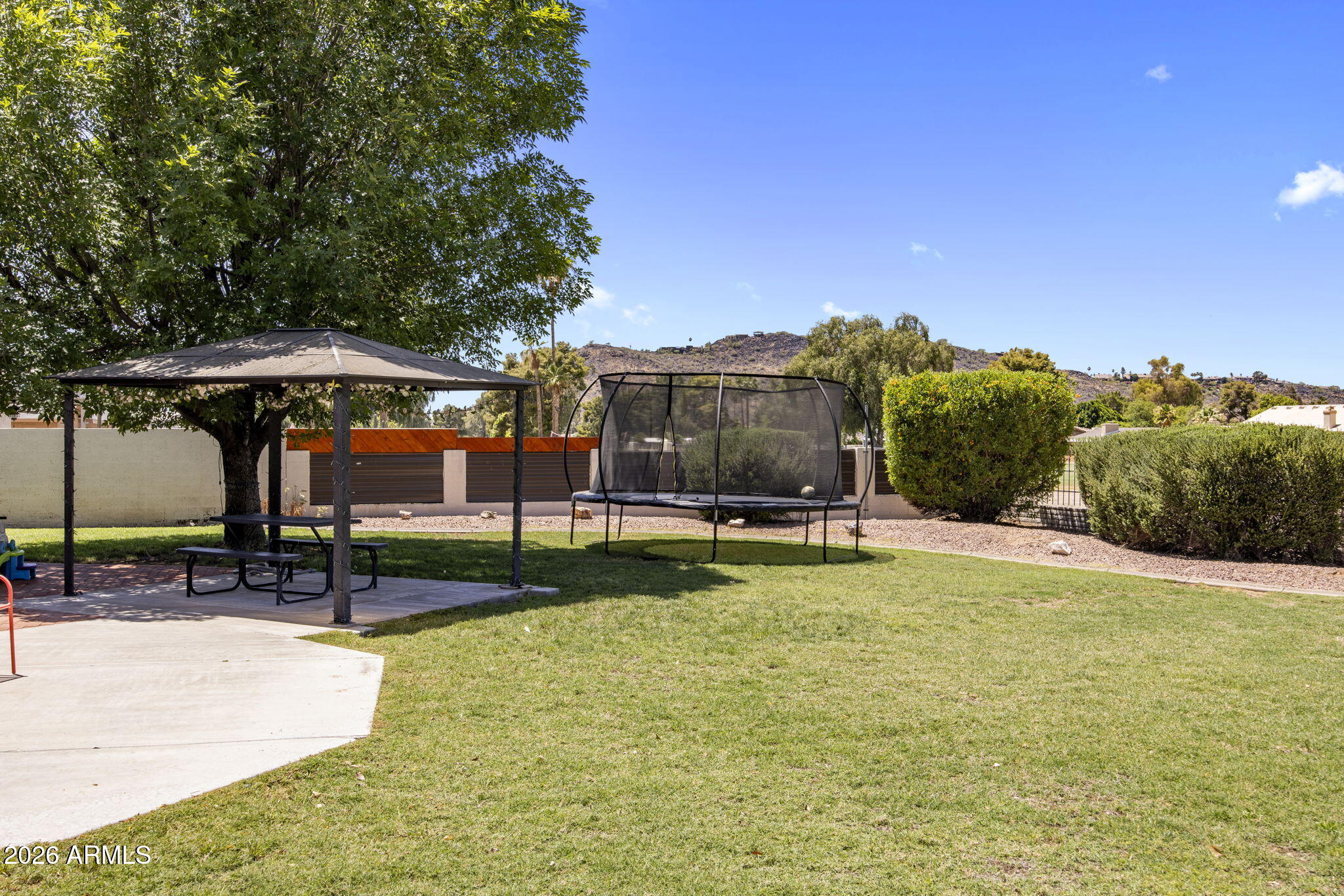 52 West Thunderbird Road Phoenix, AZ 85023 - Photo 30 of 38