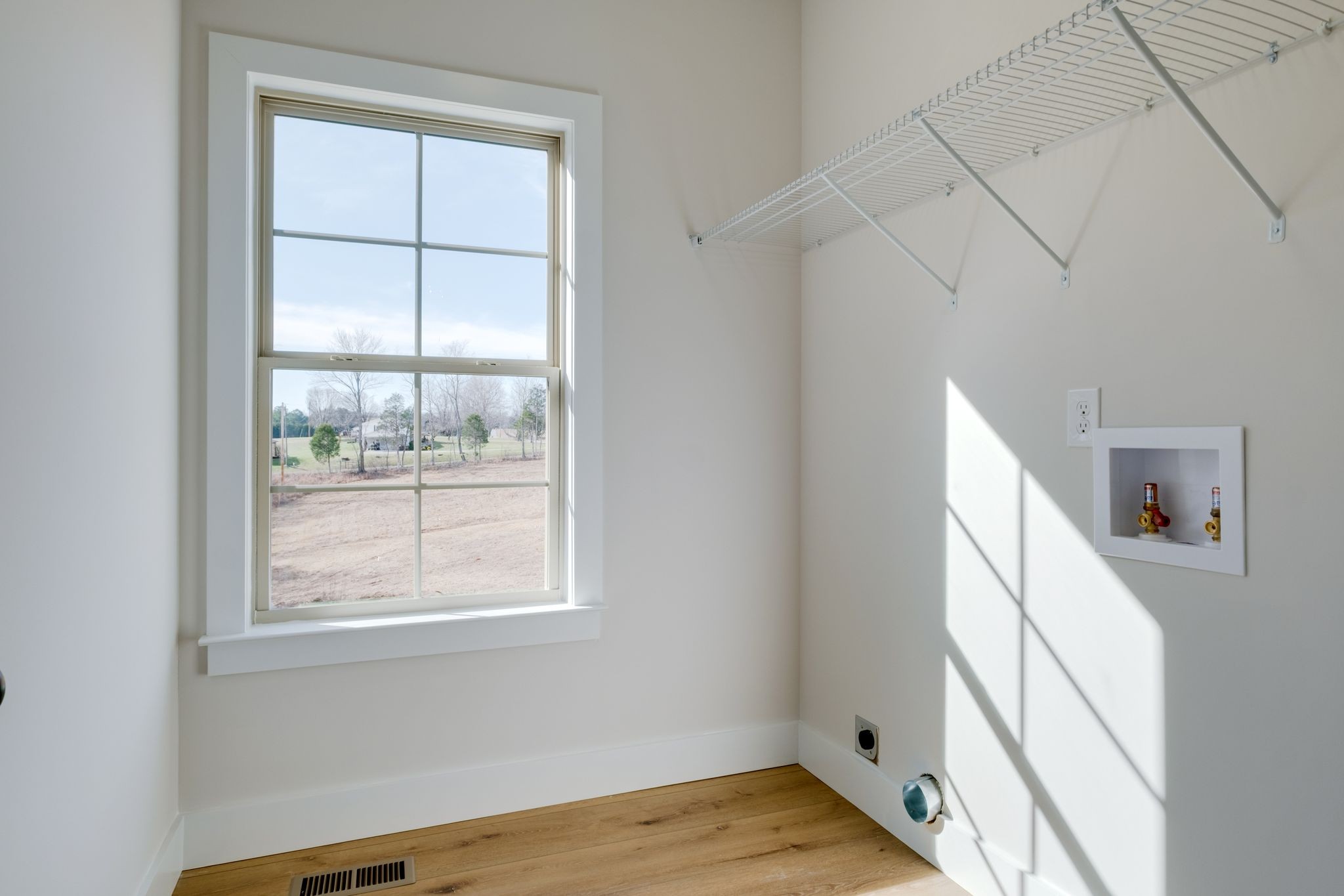 1272 Old County House Road Charlotte, TN 37036 - Photo 19 of 27