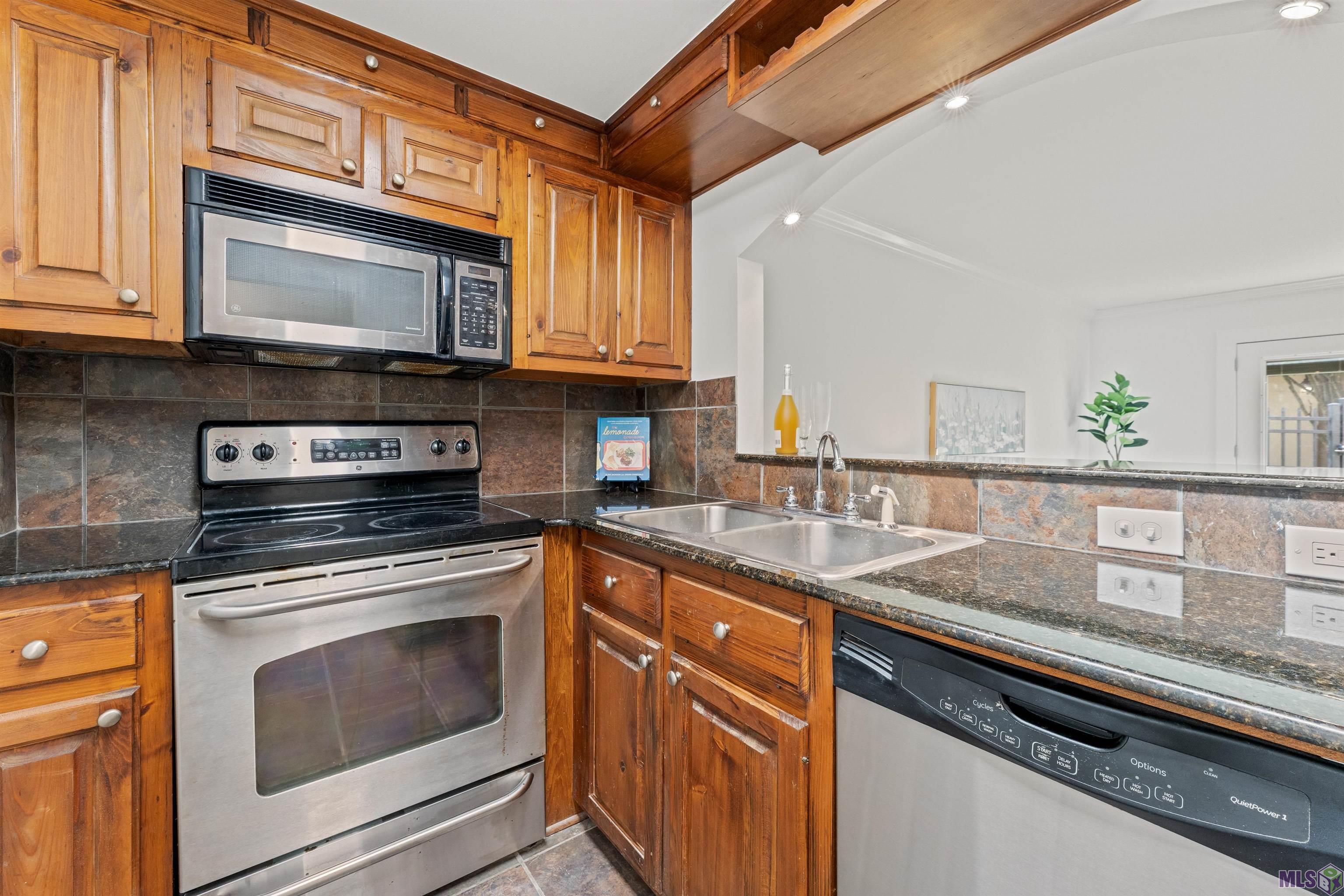 2045 North 3rd Street, Unit 129 Baton Rouge, LA 70802 - Photo 5 of 17