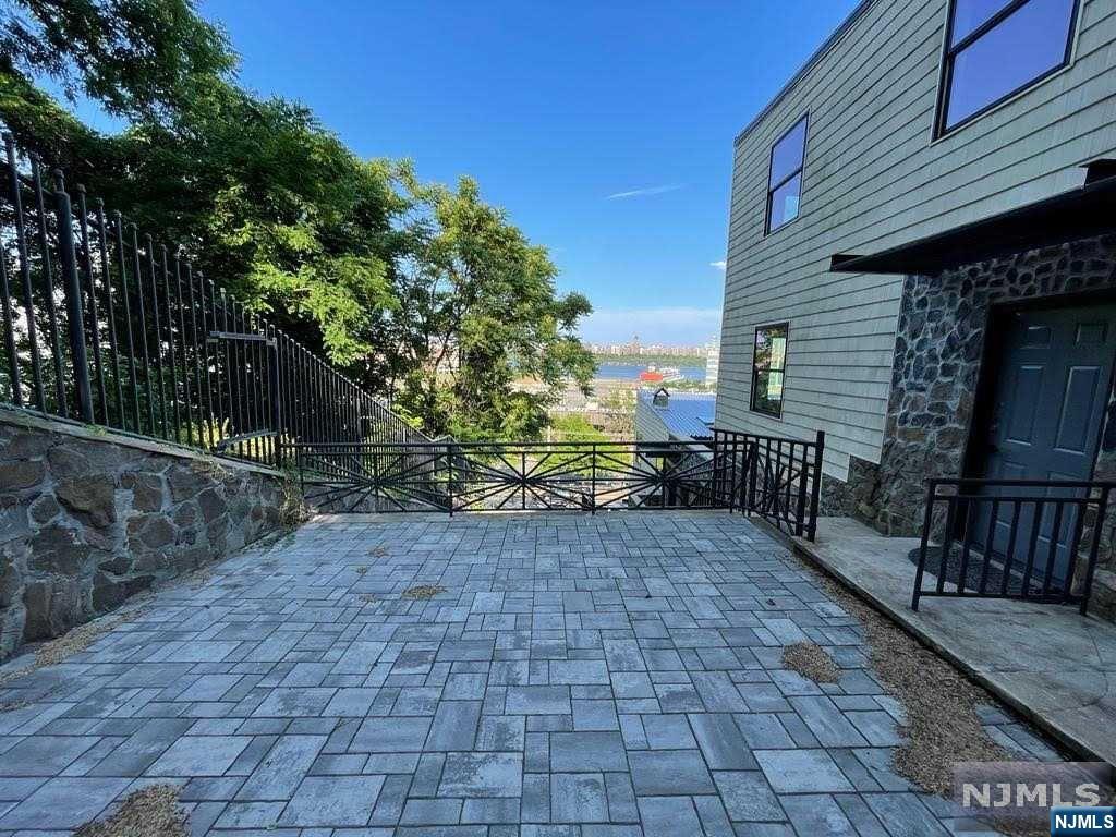 9009 Riverside Place, Unit 3 North Bergen, NJ 07047 - Photo 14 of 17