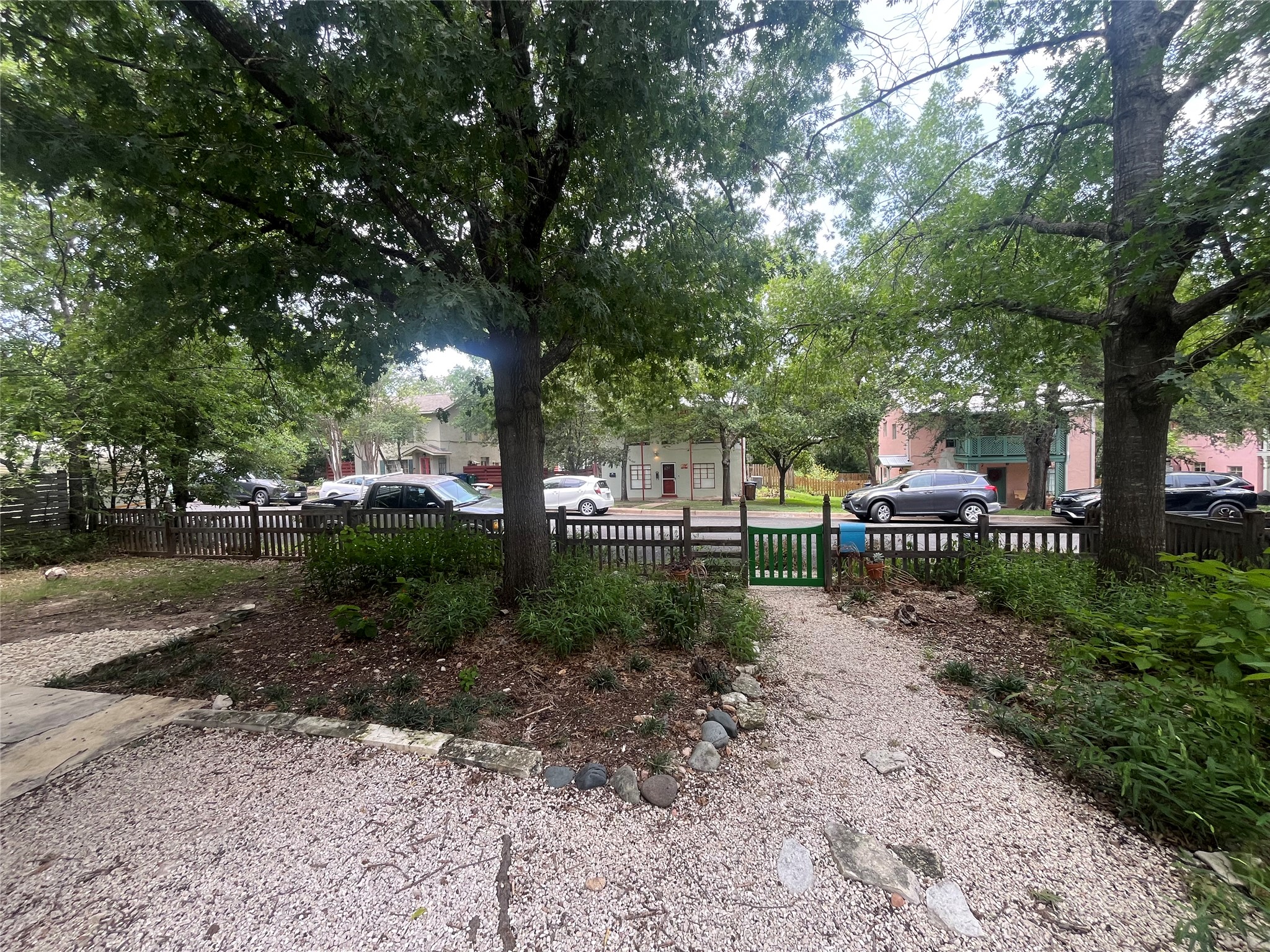 1413 Kirkwood Road, Unit B Austin, TX 78722 - Photo 13 of 15