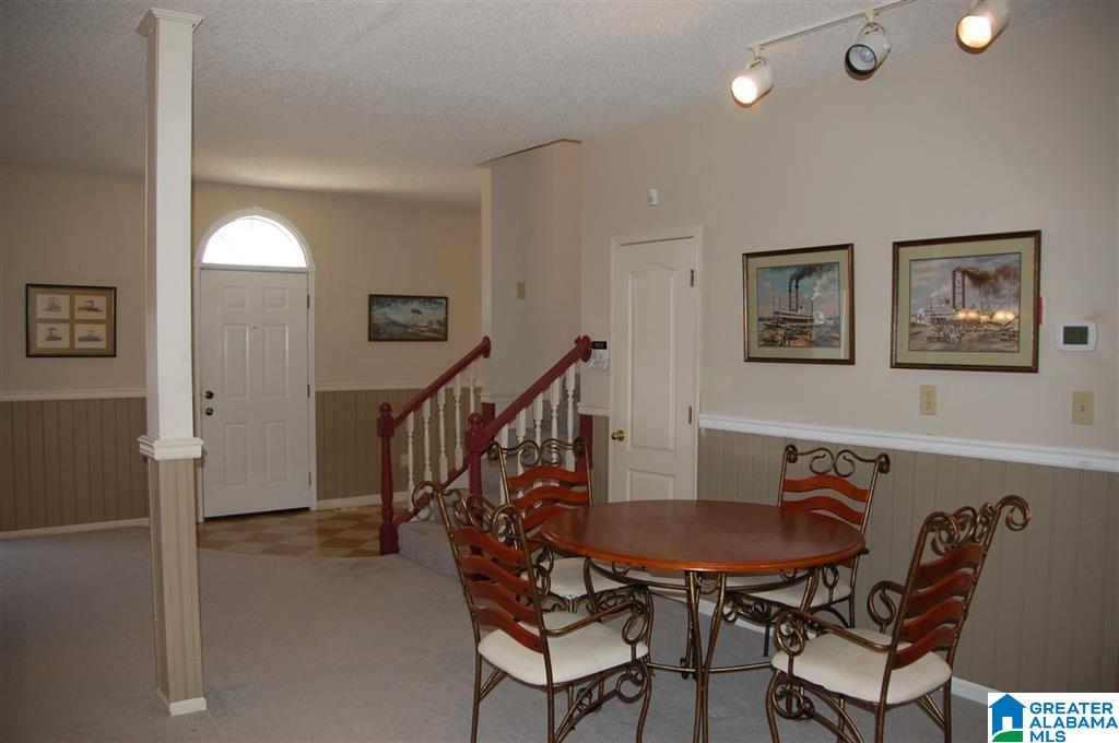504 Lakeshore Lane Oneonta, AL 35121 - Photo 9 of 37