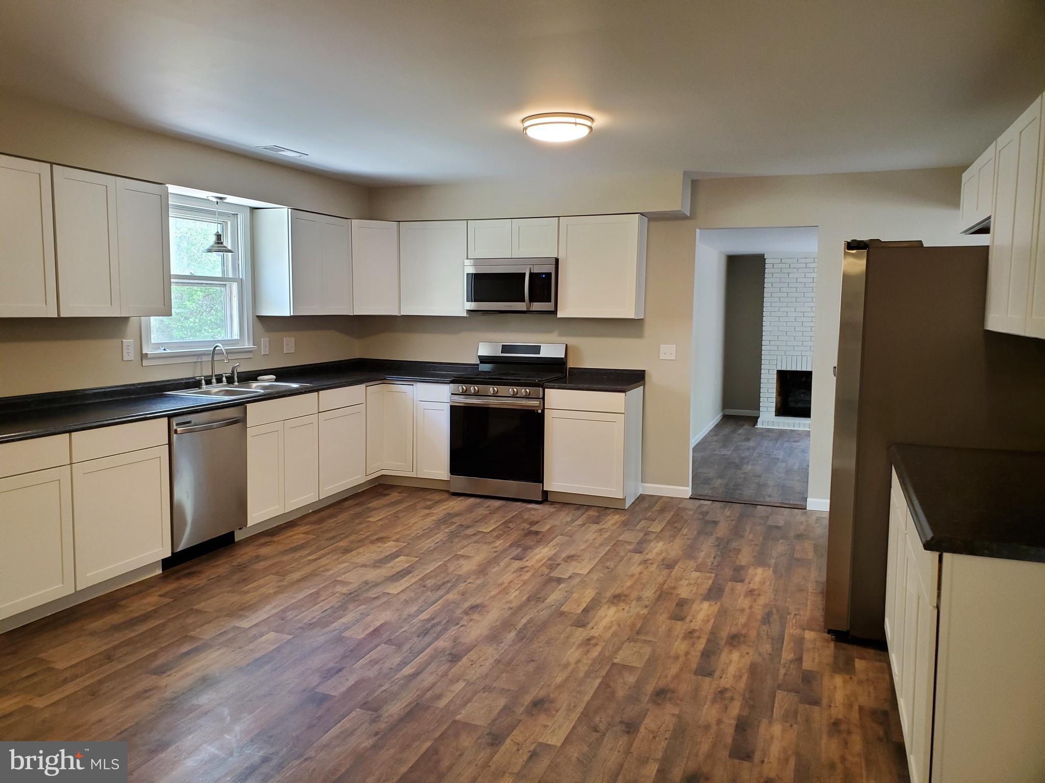 24868 Pinetown Road Denton, MD 21629 - Photo 8 of 26 New Stainless Appliances