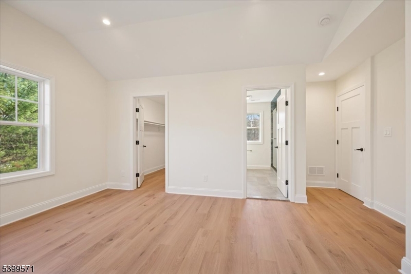 73 Fox Hill Road Denville, NJ 07834 - Photo 22 of 44