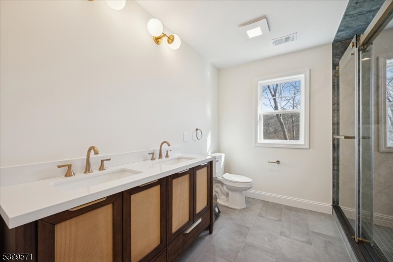 73 Fox Hill Road Denville, NJ 07834 - Photo 24 of 44