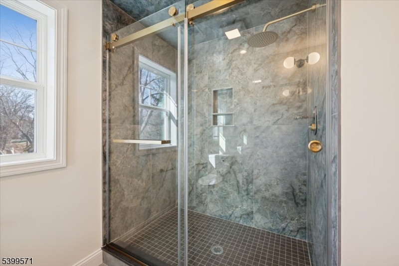 73 Fox Hill Road Denville, NJ 07834 - Photo 25 of 44