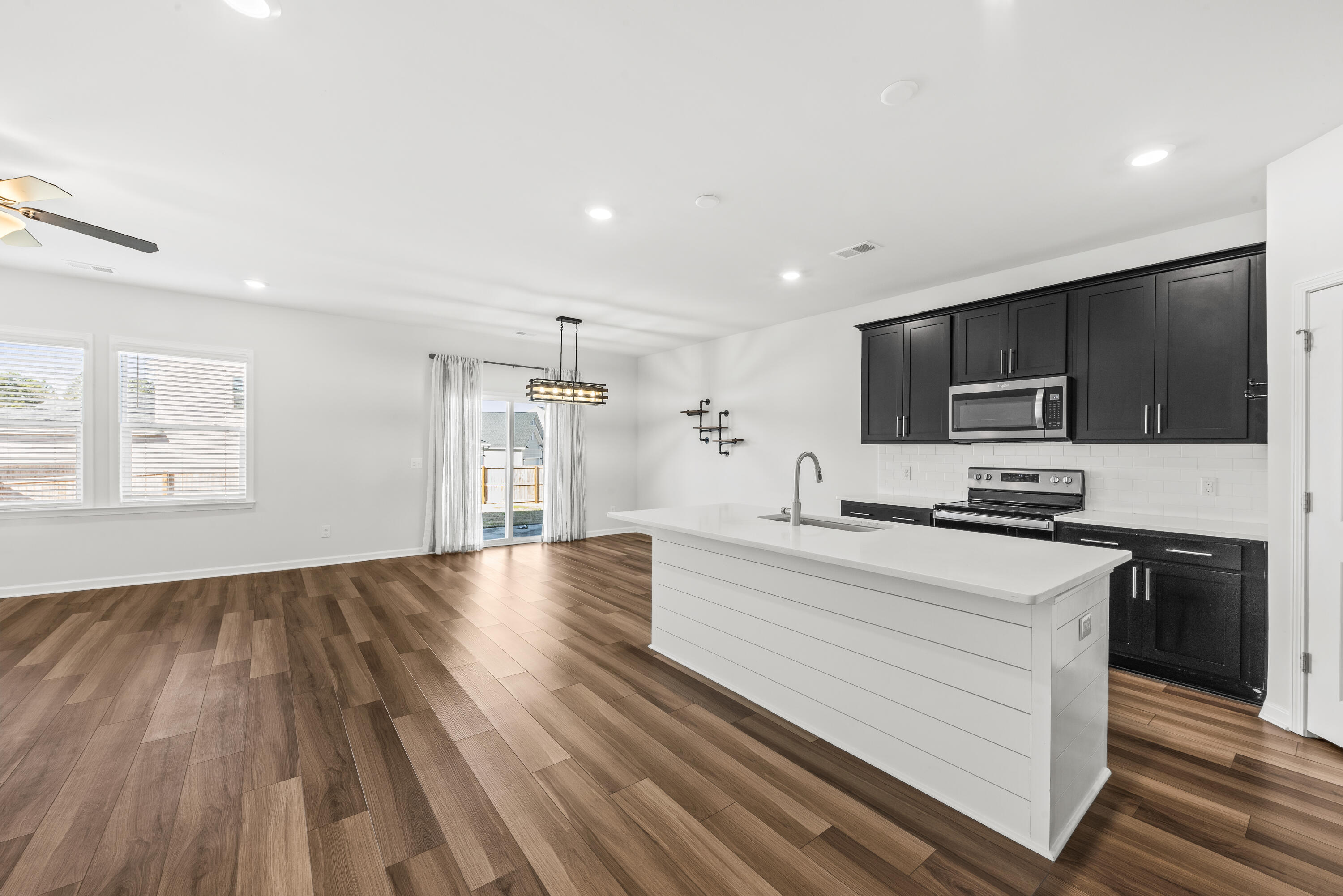 300 Canterhill View Drive Moncks Corner, SC 29461 - Photo 5 of 13 05-DKM7551