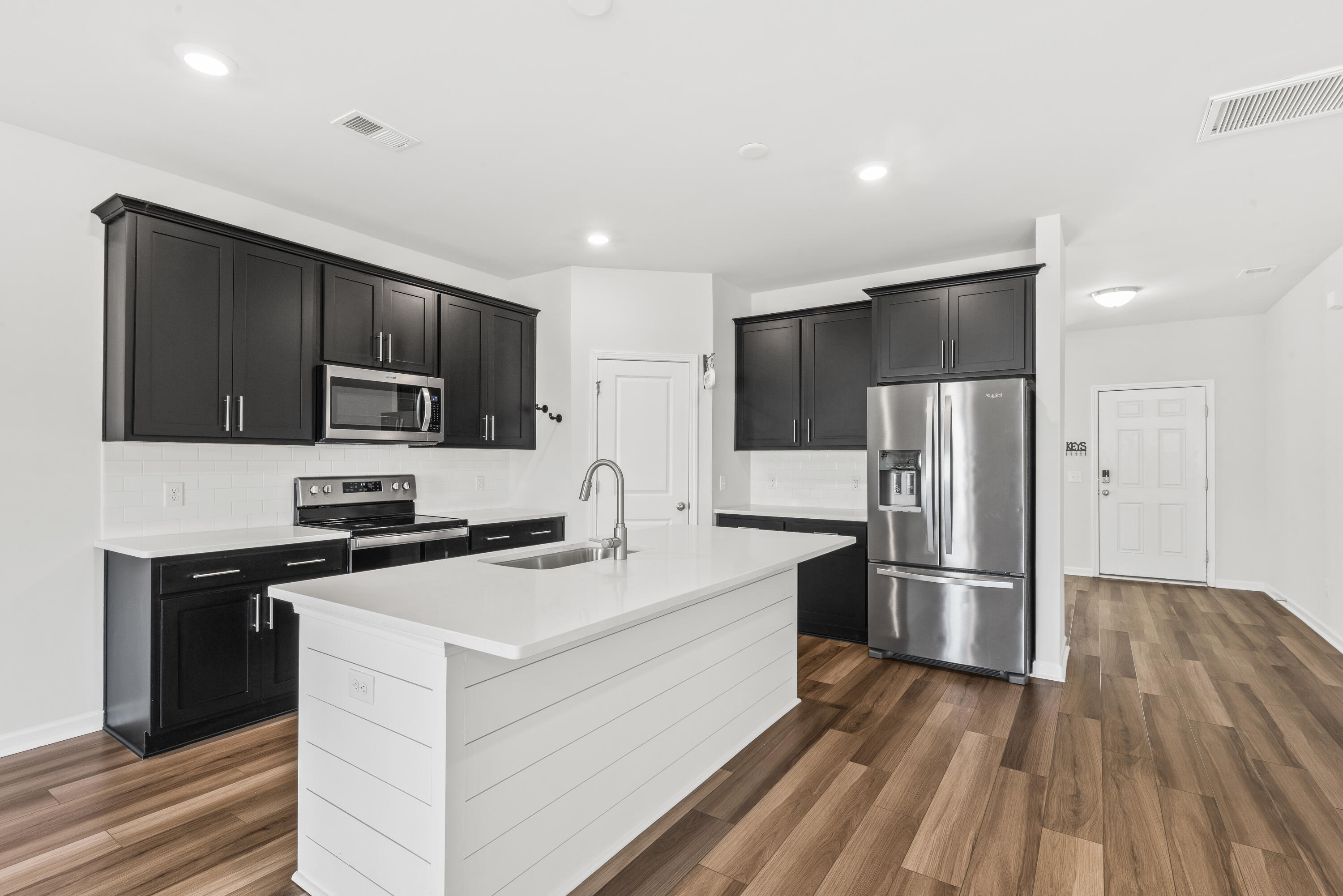 300 Canterhill View Drive Moncks Corner, SC 29461 - Photo 8 of 13 08-DKM7576