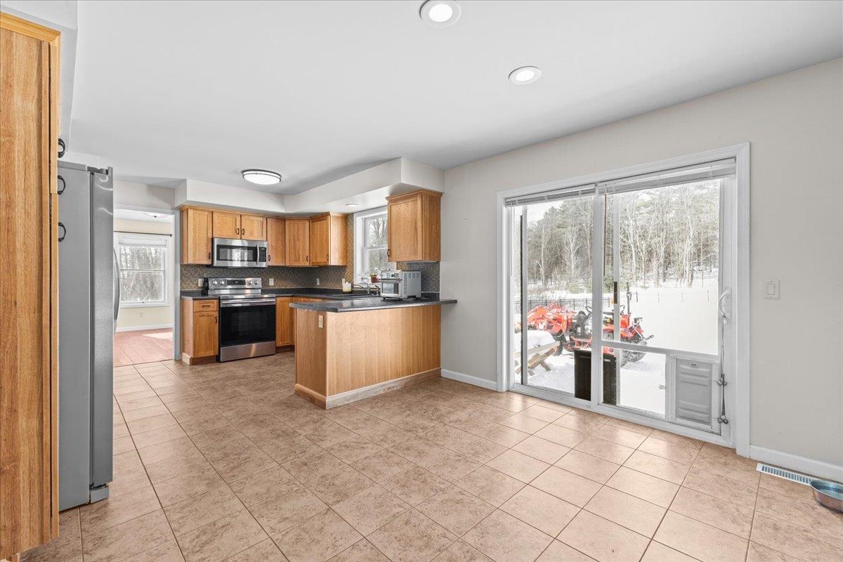 13 Butternut Circle Milton, VT 05468 - Photo 13 of 38