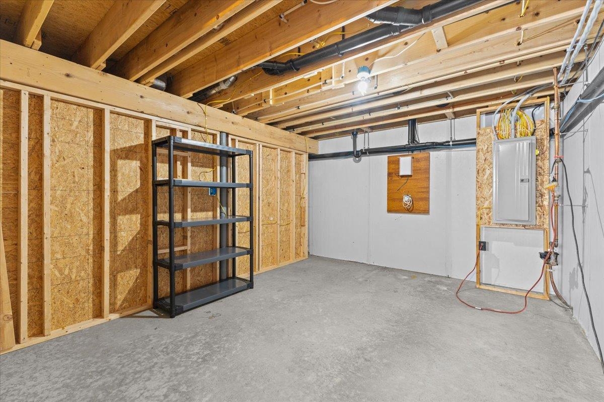 13 Butternut Circle Milton, VT 05468 - Photo 27 of 38