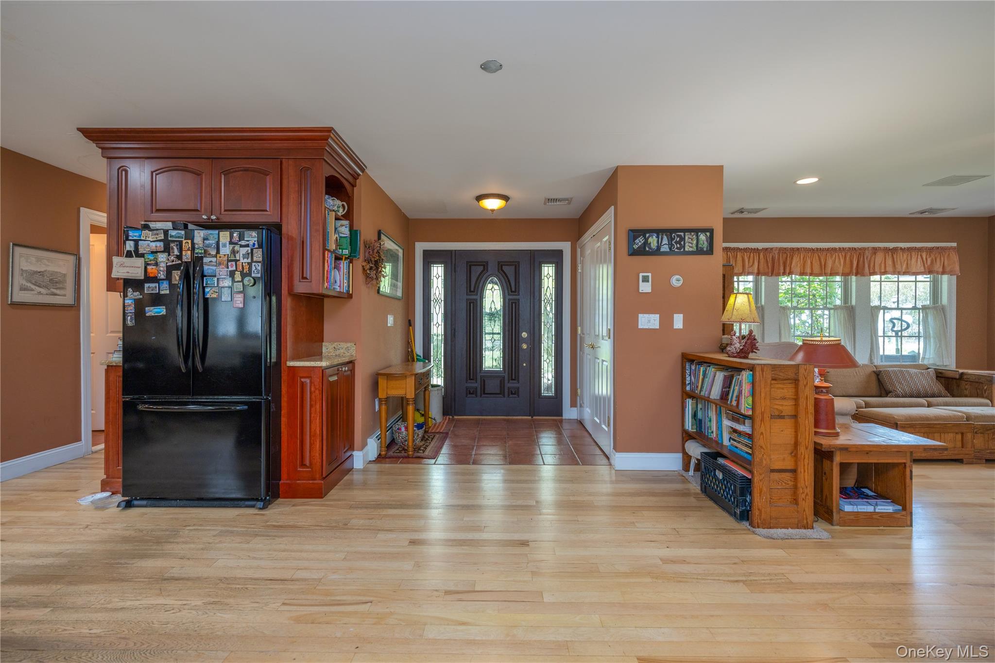 302 Laurel Road Pearl River, NY 10965 - Photo 5 of 28