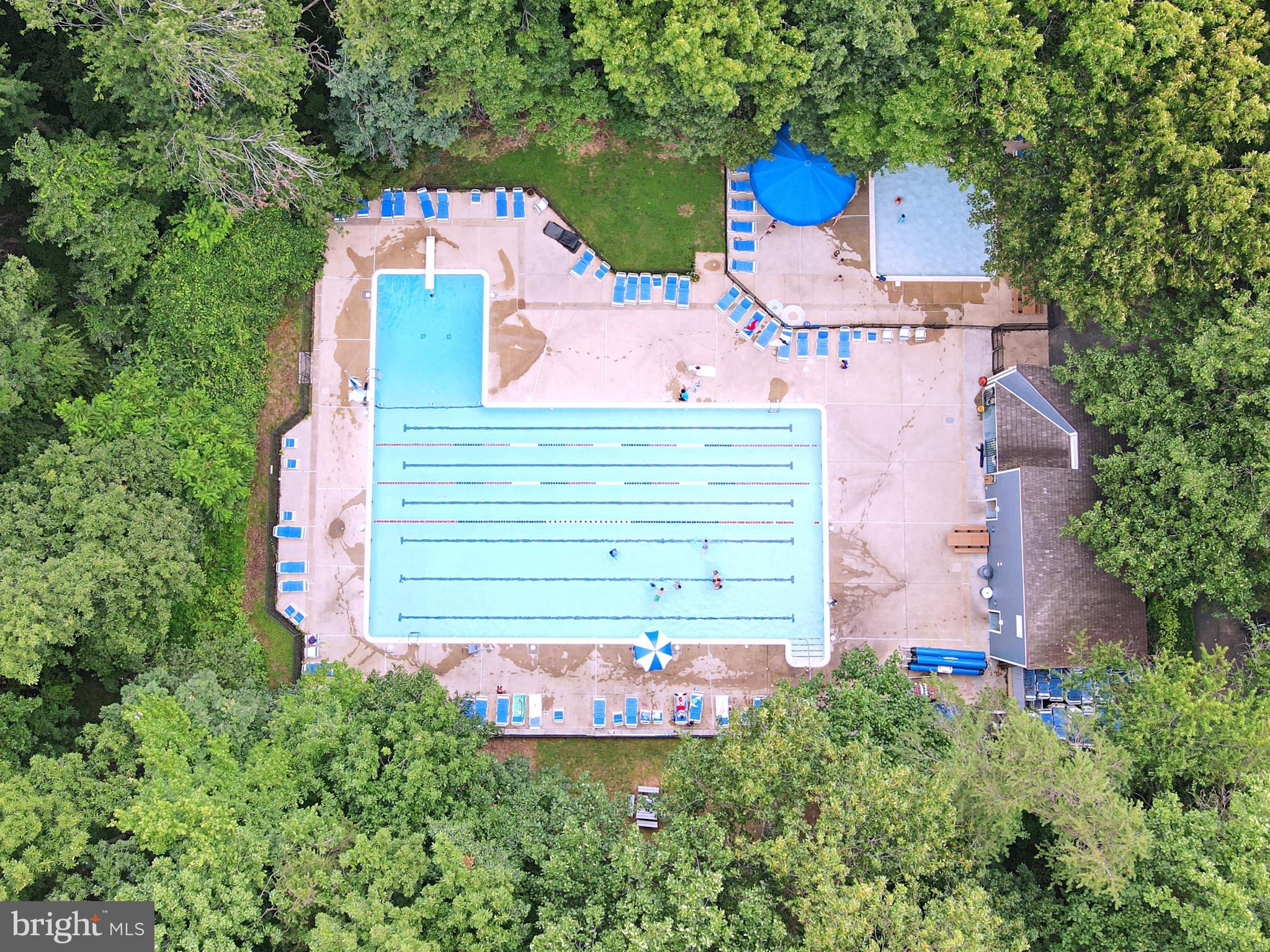 11025A Villaridge Court Reston, VA 20191 - Photo 34 of 38