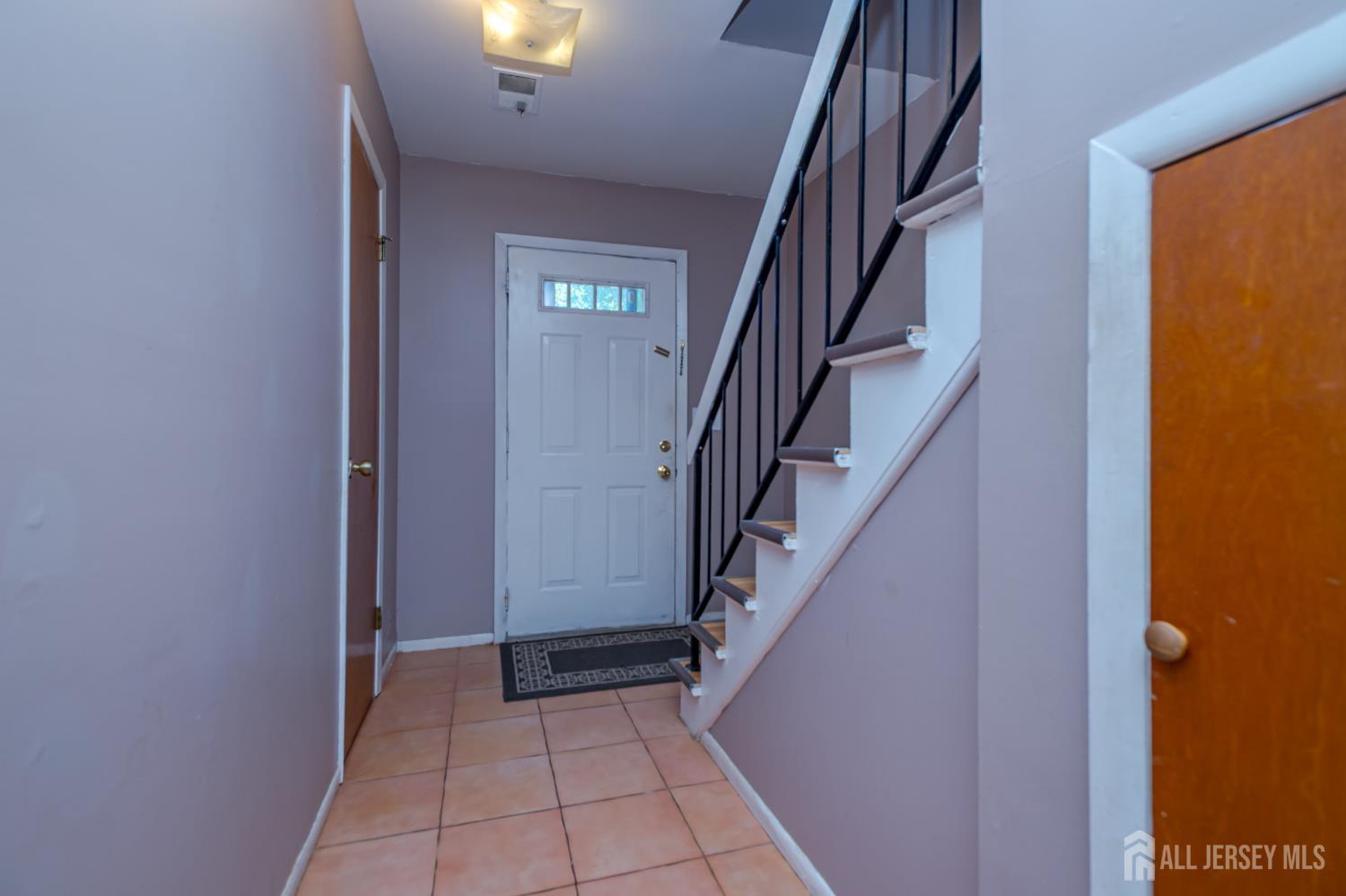 5601 Hana Road Edison, NJ 08817 - Photo 15 of 27 a view of an entryway