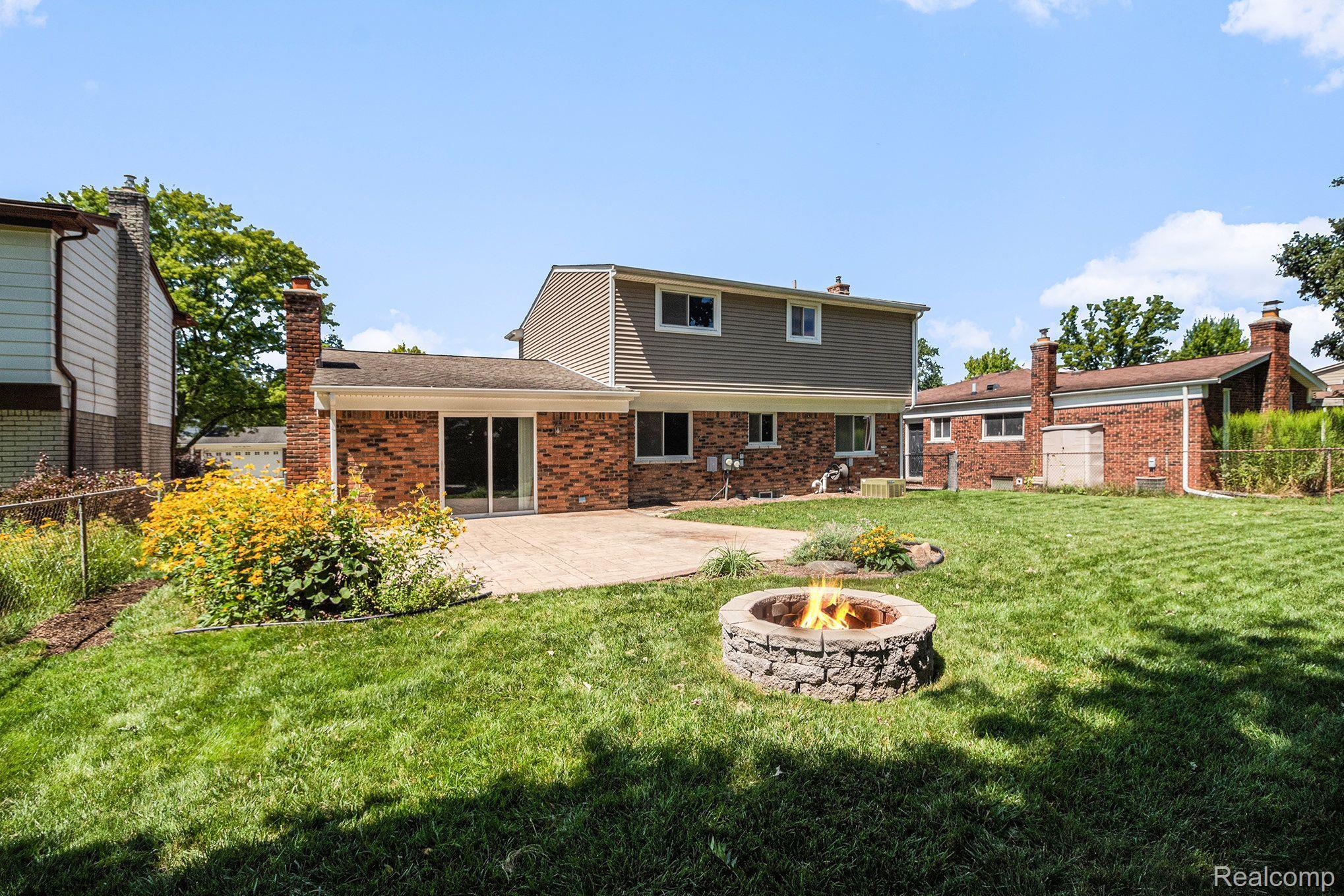 7370 Iron Gate Road Canton, MI 48187 - Photo 35 of 42 Gallery Image 35