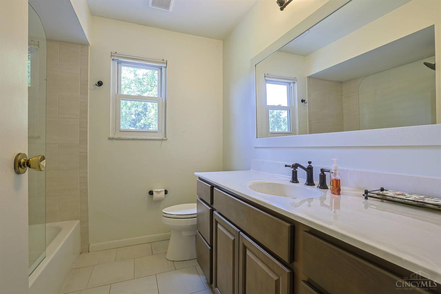 10639 Weil Road Montgomery, OH 45249 - Photo 39 of 54