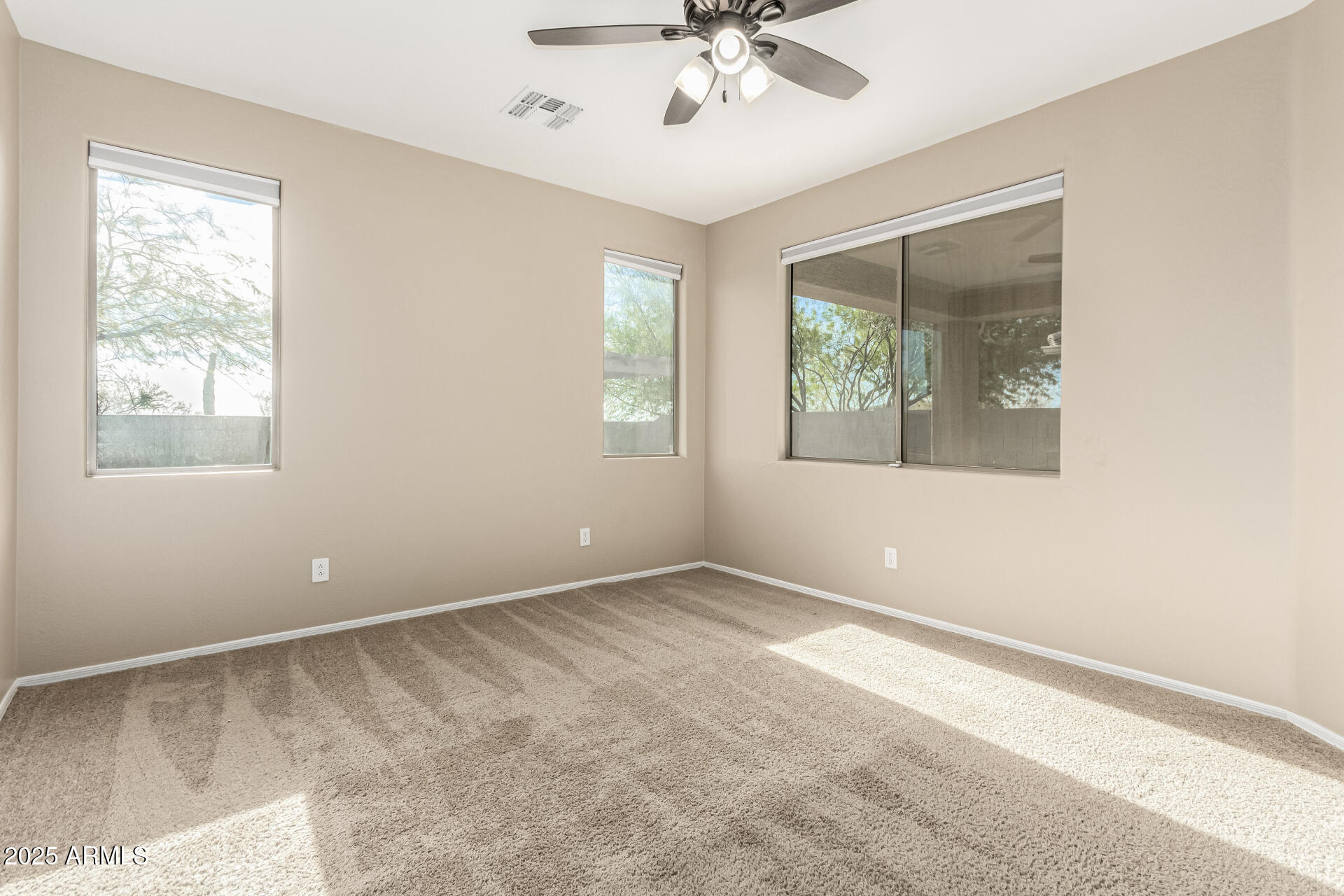 39559 North Prairie Lane Anthem, AZ 85086 - Photo 10 of 30 11 - Prairie 39559