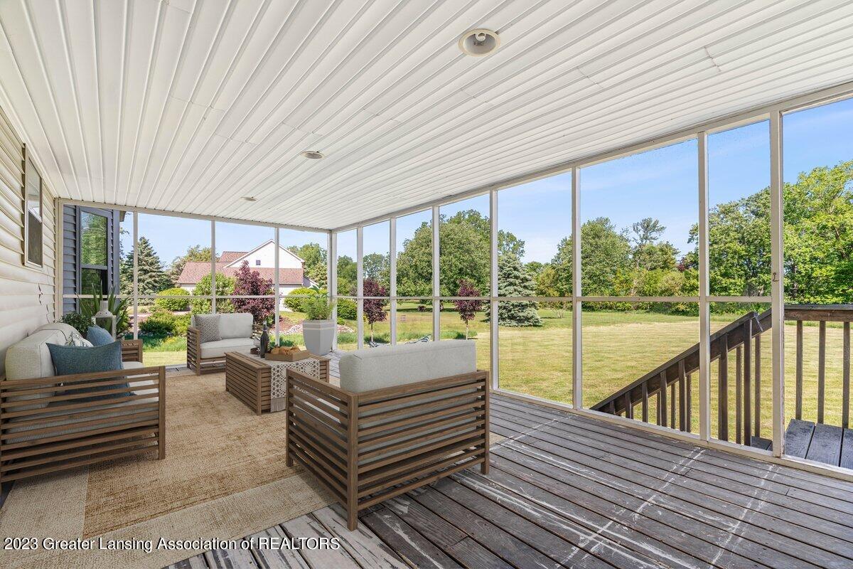 65 Three Oaks Road Okemos, MI 48864 - Photo 22 of 61 Sun Room (1)