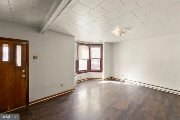 $160,000 | 706 West King Street, Martinsburg, WV 25401