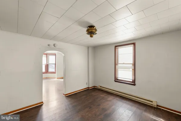 $160,000 | 706 West King Street, Martinsburg, WV 25401