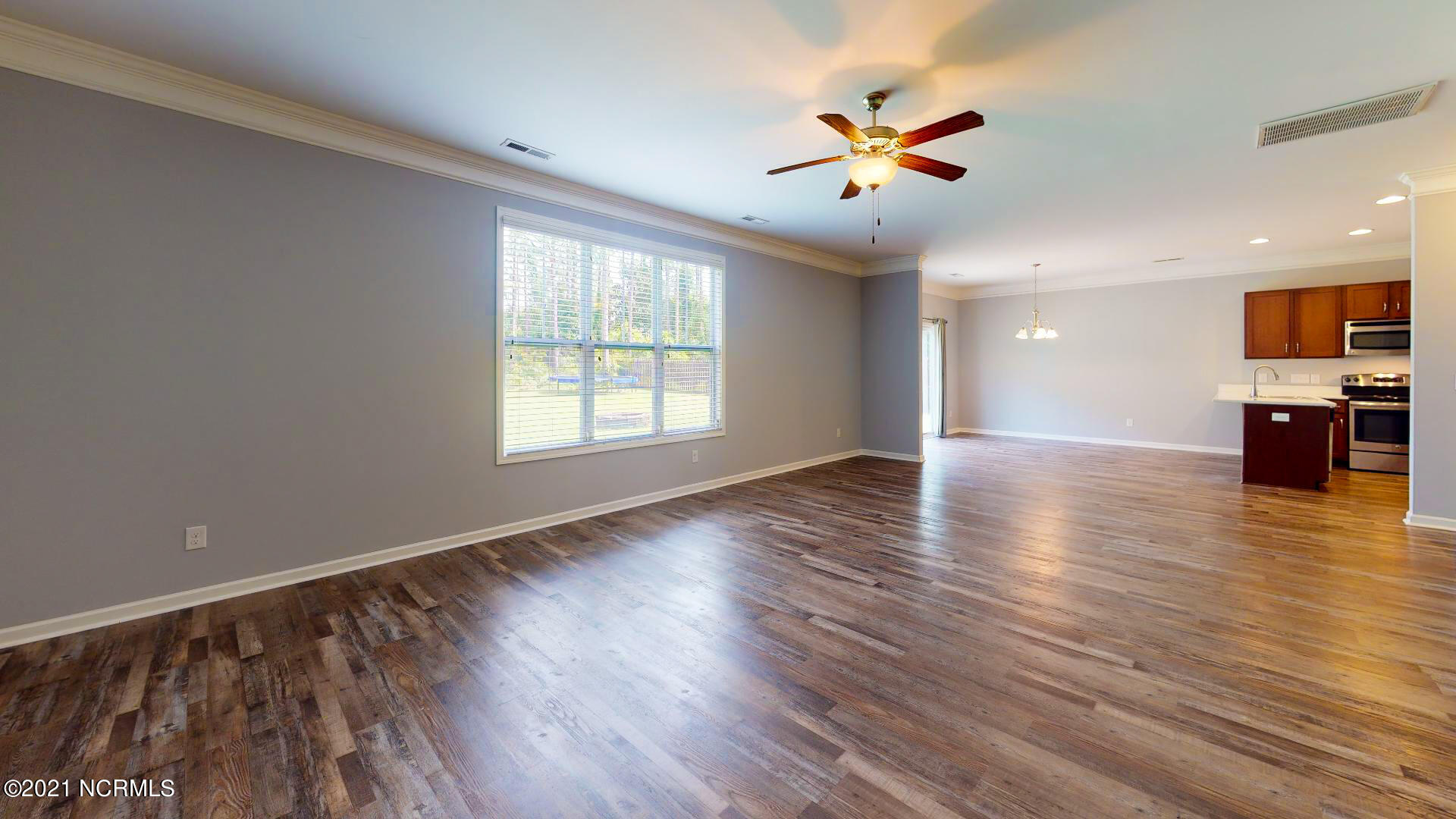 462 Albemarle Road Wilmington, NC 28405 - Photo 14 of 47 1st. Floor (54)