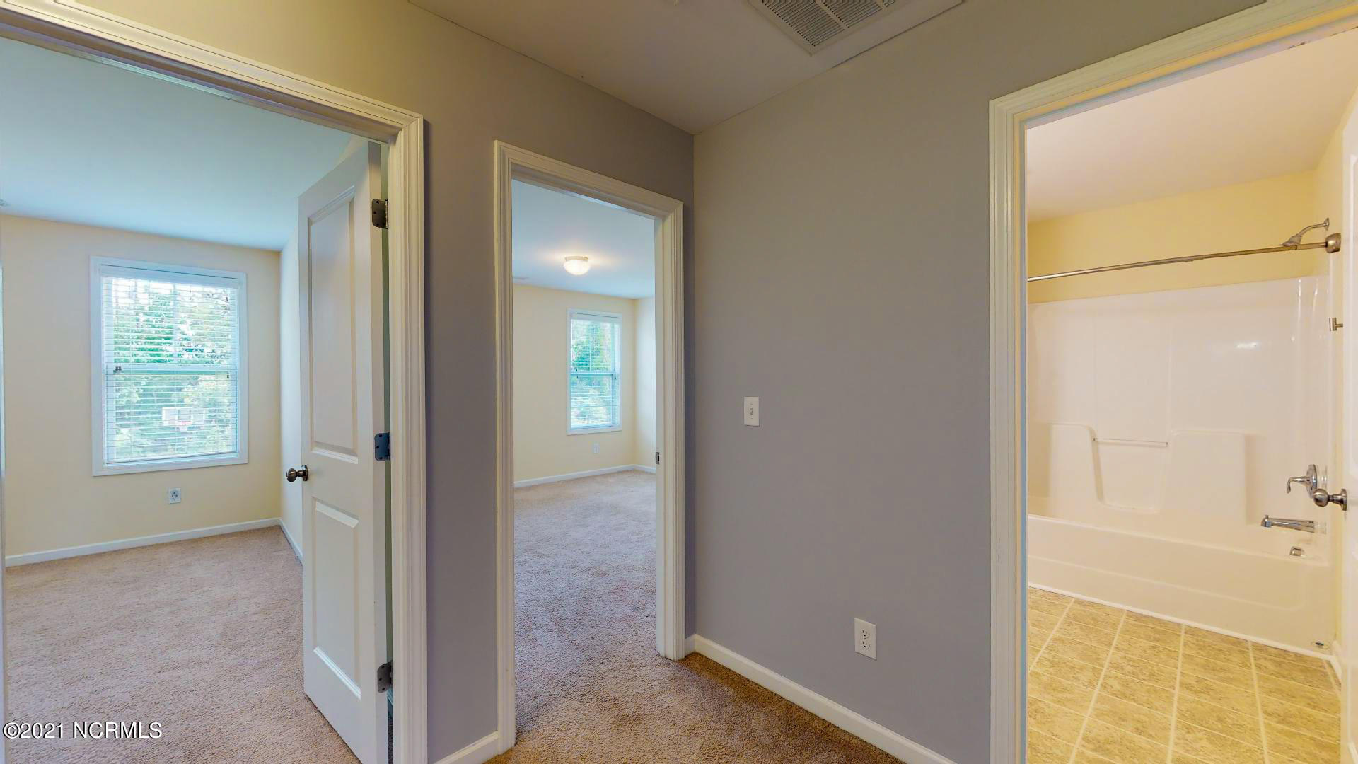 462 Albemarle Road Wilmington, NC 28405 - Photo 38 of 47 2nd Floor (9)