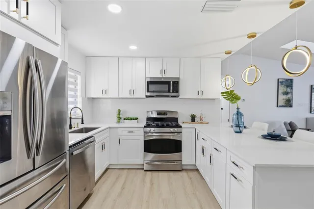 $450,000 | 5439 Sacramento Court East, Orlando, FL 32821