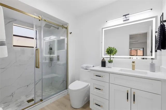 $450,000 | 5439 Sacramento Court East, Orlando, FL 32821