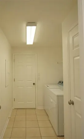 $2,300 | 5933 Desert Peace Avenue, Land O' Lakes, FL 34639