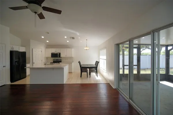$2,300 | 5933 Desert Peace Avenue, Land O' Lakes, FL 34639