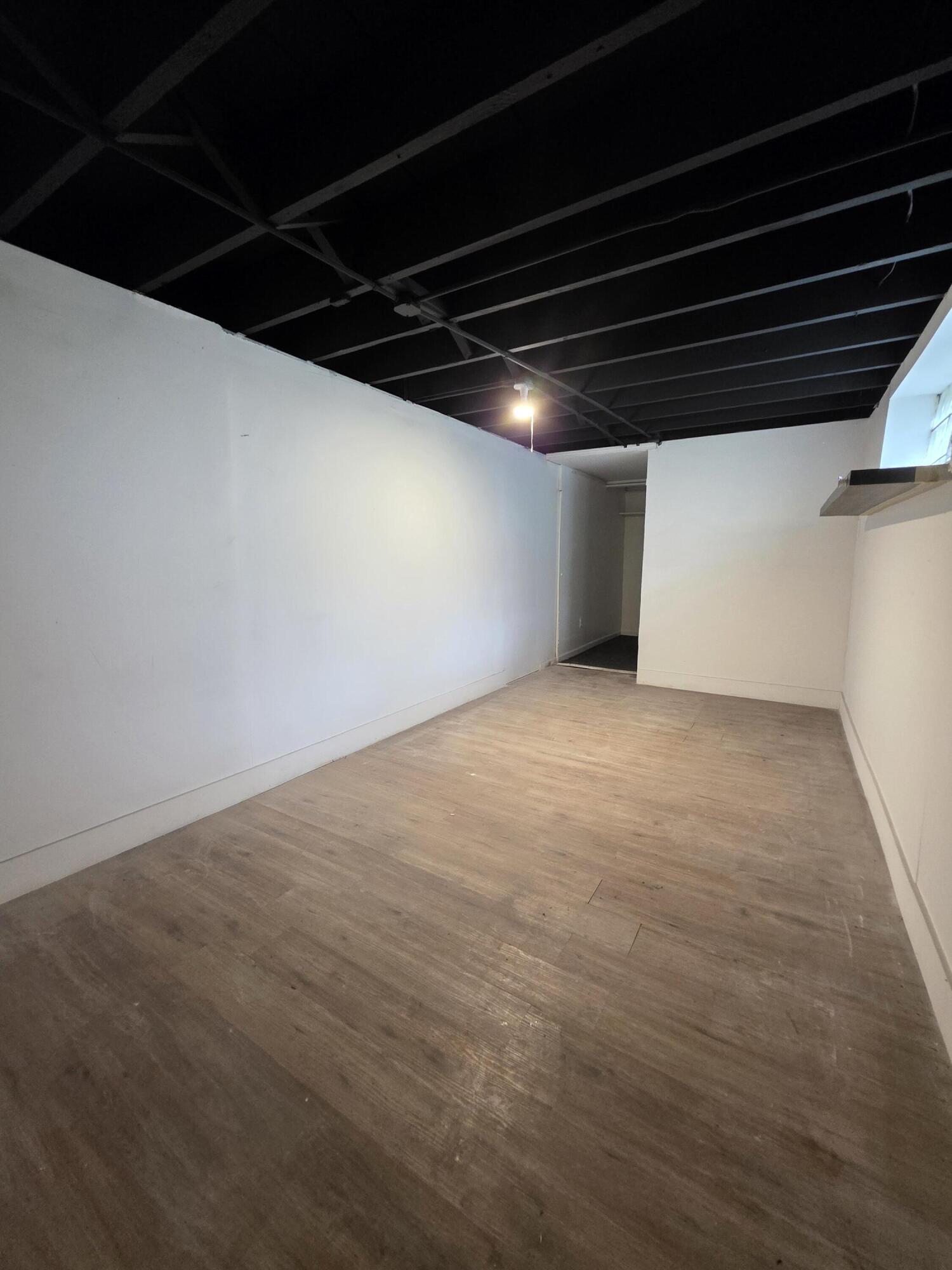 3946 Connecticut Street Gary, IN 46409 - Photo 15 of 20 a view of an empty room