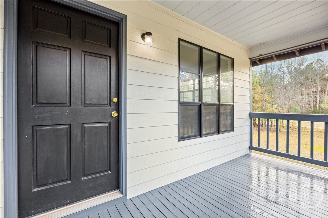 181 Lower Wirebridge Road Stephens, GA 30667 - Photo 2 of 31