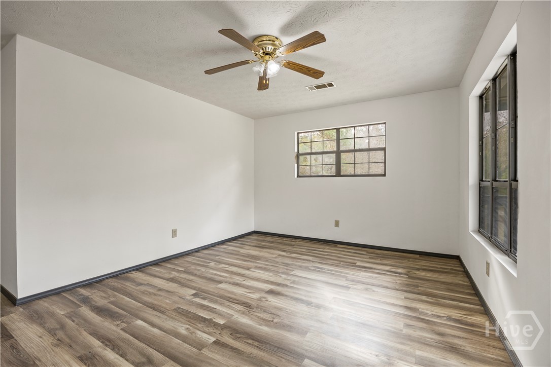 181 Lower Wirebridge Road Stephens, GA 30667 - Photo 6 of 31