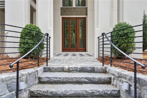 a view of entryway