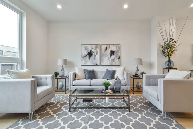 $699,000 | 3504 North Central Avenue, Chicago, IL 60634